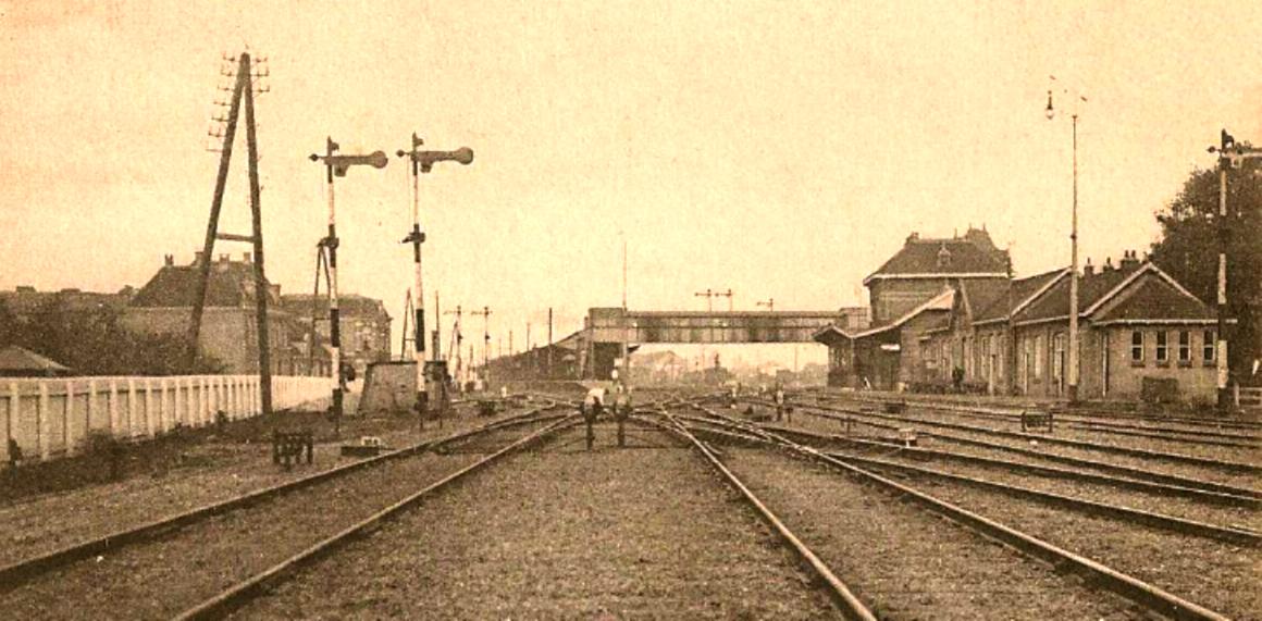 Almelo Rond Het Station